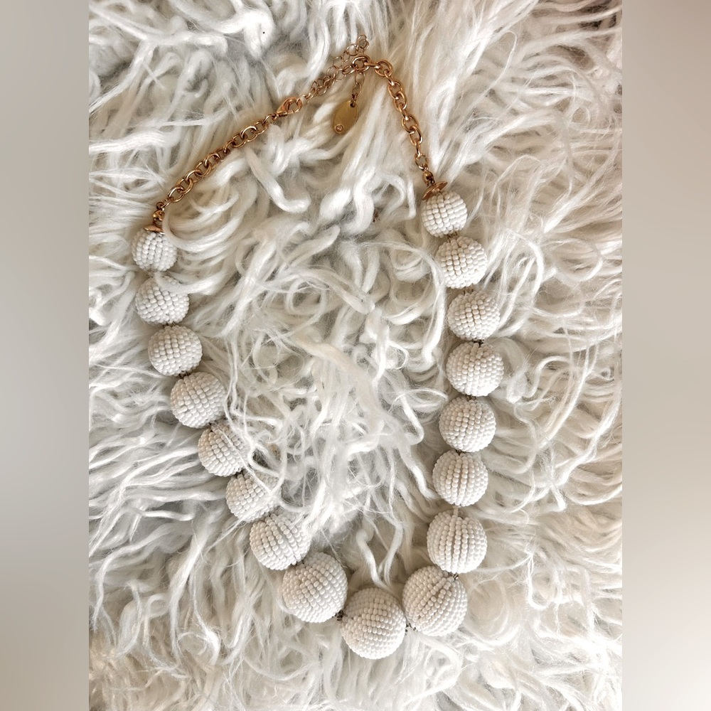 Women’s necklace